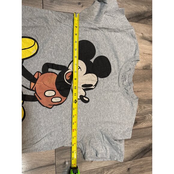 Disney Mickey Mouse Graphic T-Shirt Gray Short Sleeve Crewneck M 38/40 Cotton Bl - Picture 2 of 5